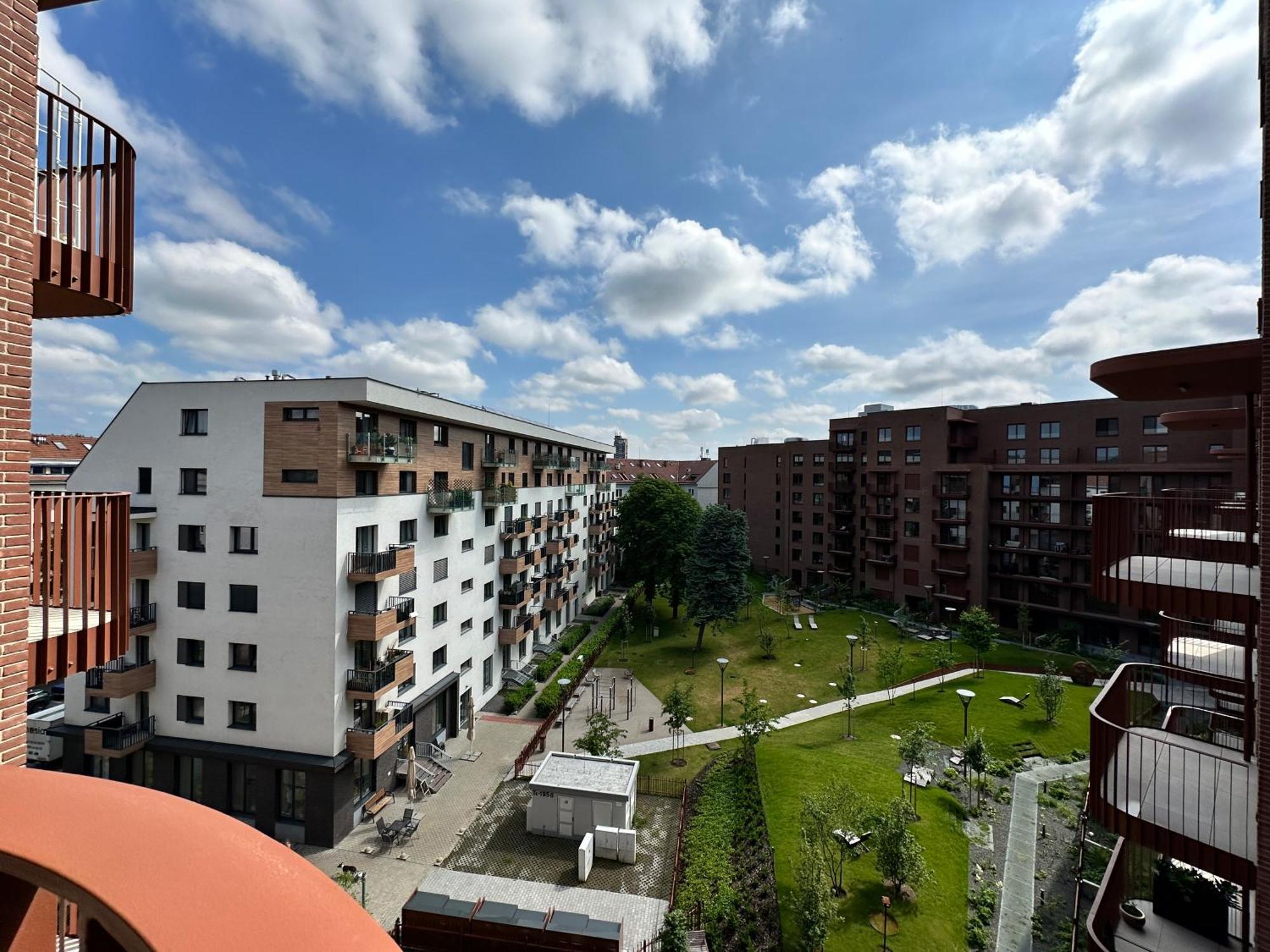 Zwirn1, Uplne Nove, Parkovanie, Klimatizacia, Bratislava Ngoại thất bức ảnh